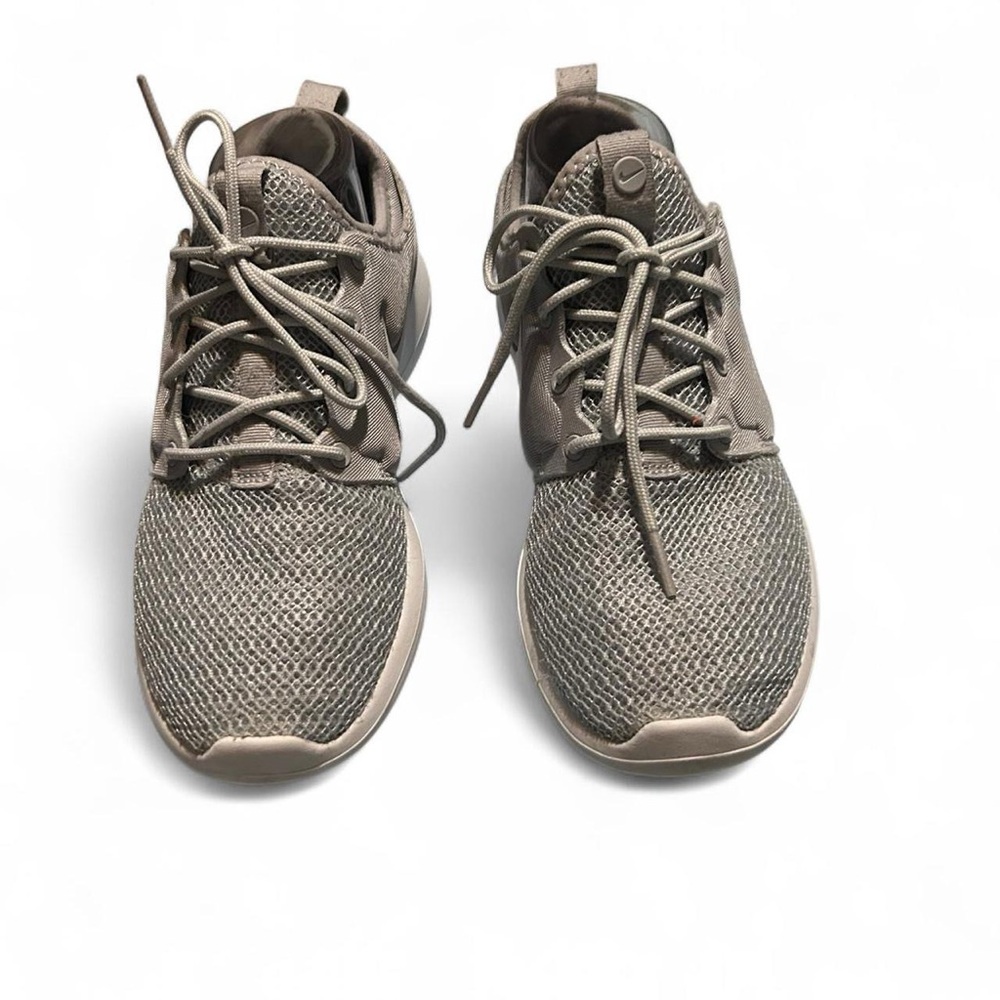 Grey Athletic Shoes‎ Lightweight Knit Mesh